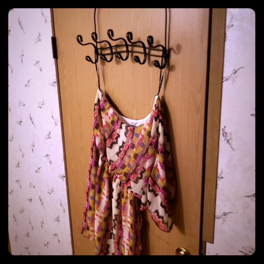 Forever 21 Off shoulder dress. Spring, Summer.